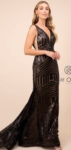 SLEEVELESS LONG SEQUIN PRINT TRUMPET DRESS BY NOX
